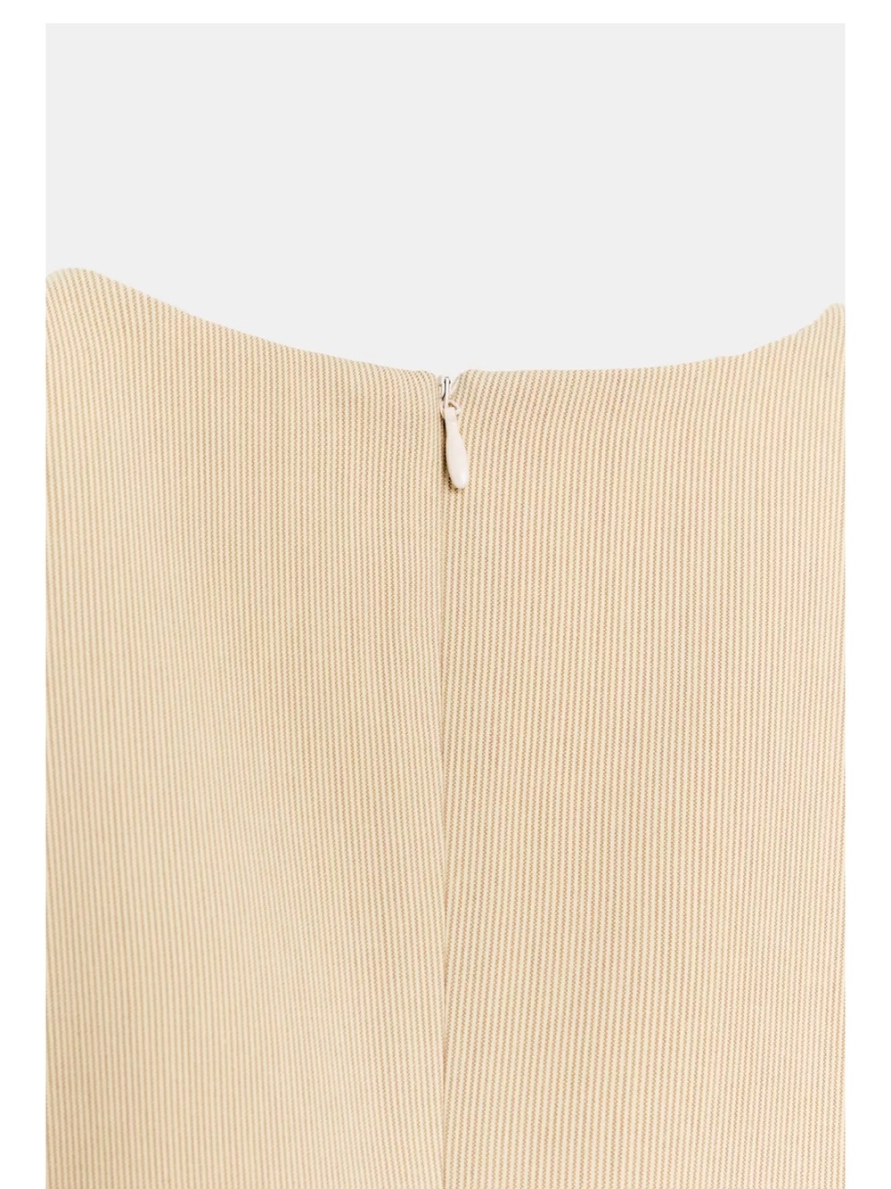 VIRAL NEW ZARA SHORT V NECK WITH ARMHOLES DRESS SIZE M
🚨NO DISCOUNT - Picture 11 of 12